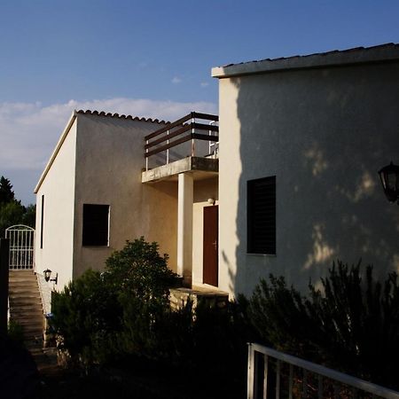 Shambala Apartment Supetar Exterior photo